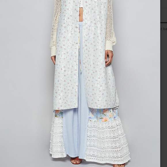 POL Light Blue Floral Wide Leg Pants - Picture 4 of 5